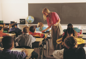 CO2 monitors for schools perfect for indoor air quality measurement.